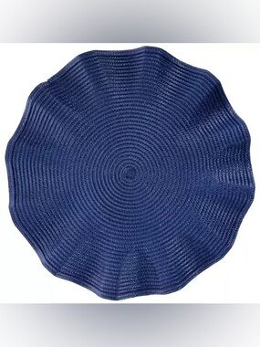 (2) Round Ruffled Placemat